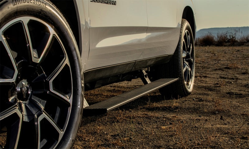 AMP Research 21-22 Chevrolet Suburban/Tahoe / 21-22 GMC Yukon (Incl. XL) PowerStep - Black